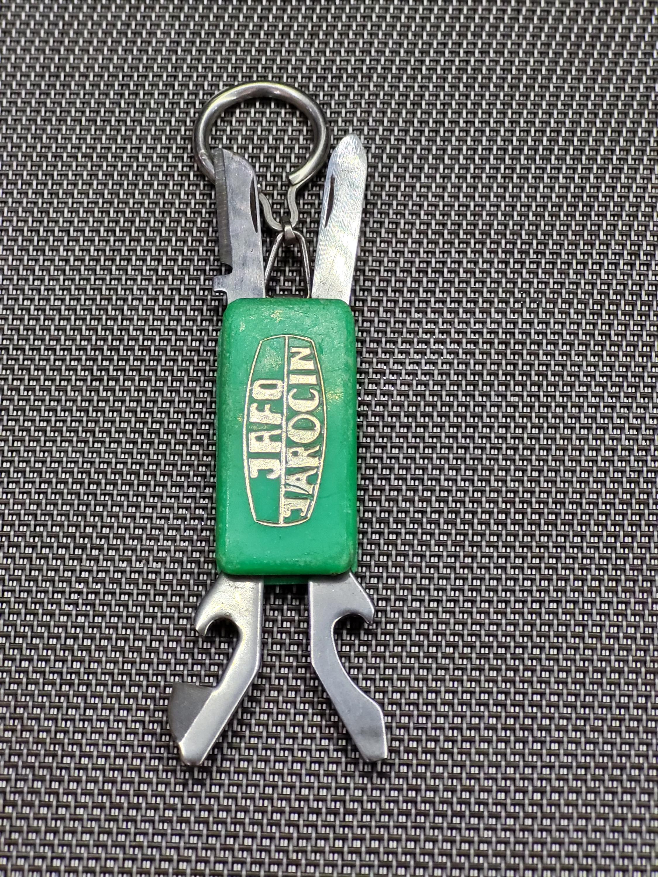 ヴィンテージキーチェーン - キーチェーンマルチツール - 古いキー