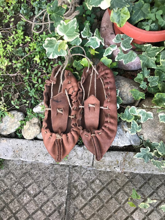 Vintage Folk Leather Sandals antique Handmade Bulgarian Folk Shoe primitive  Handmade Shoes traditional Shoes primitive Rural Shoes -  Canada