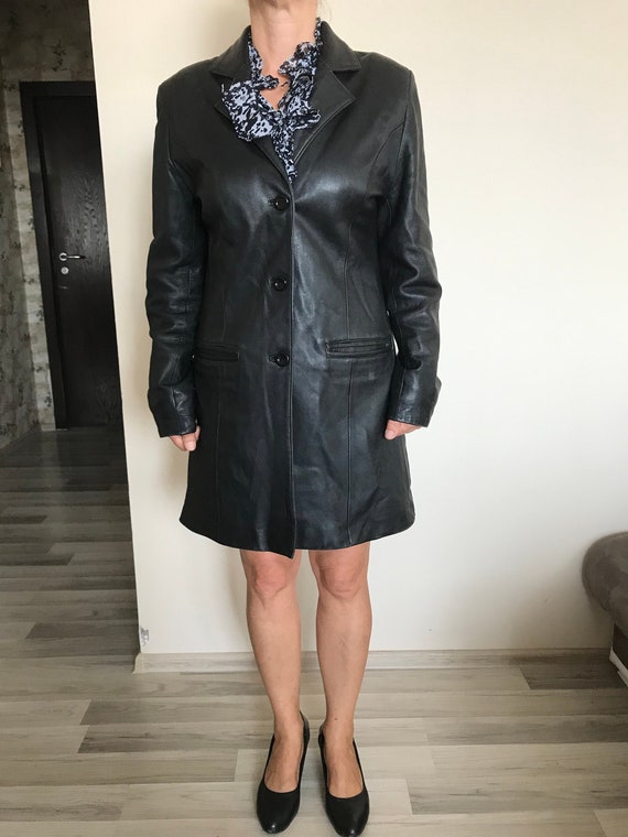 ladies black knee length coat