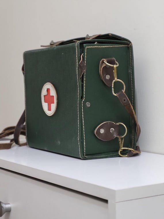 Vintage Bulgarian Army Doctor Bag – Green Leather Medical Bag With