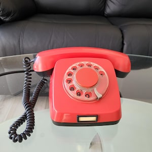 Vintage rotary dial phone - retro red telephone 1980 s - rotary dial telephone TA 600 - old phone - office decor