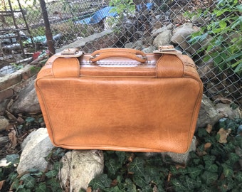 Valigia in pelle artificiale vintage -vecchio bagaglio da viaggio-vintage tedesco valigia-deposito bagagli-vecchia valigia retrò-valigia piccola