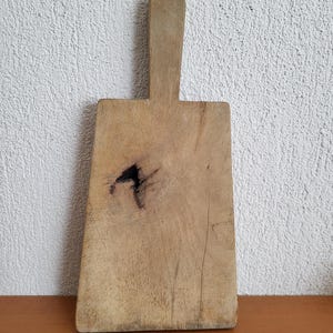 Vintage rustic cutting board -old wooden bread board -rural chopping block -rustic kitchen decor