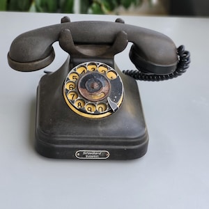 Vintage black bakelite telephone -phone -retro office decor -old phone -desk phone -dial disc phone- retro decor -antique telephone