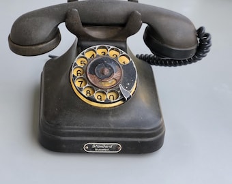Vintage Black Bakelite Rotary Dial Telephone – Retro Office Decor