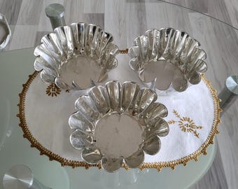 Vintage Fluted Metal Tartlet Tins - Set of 3
