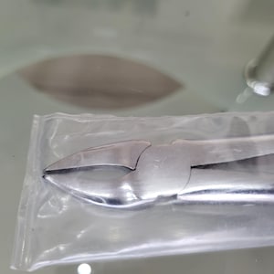 Vintage dental extracting forceps tool - dental tool - medical instruments - stainless steel - not used
