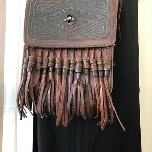 Vintage Tasche - braune Echtleder Tasche - Leder Fransen Umhängetasche - handgemachte kleine Tasche - Frauen Retro Tasche - alte Leder Handtasche