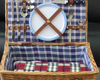 Vintage wicker picnic basket -basket for camping