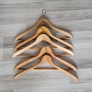 Vintage wooden clothes hangers -lot wooden coat hanger -dress hanger -suit hanger - 5 retro wooden hangers