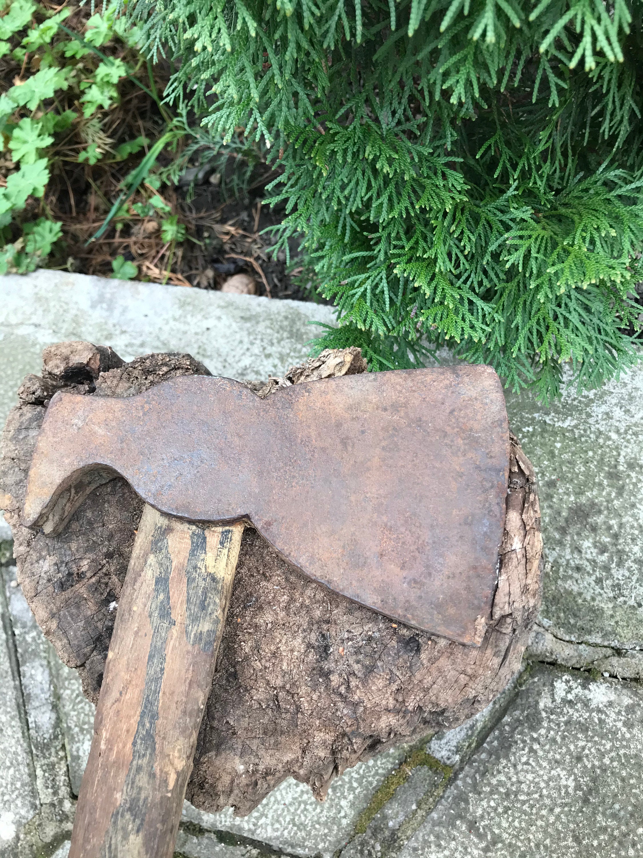 Vintage axe Vintage carpenter hatchet rusty axe Vintage Etsy