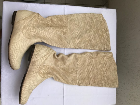 Vintage Italian light beige boots - genuine women… - image 7