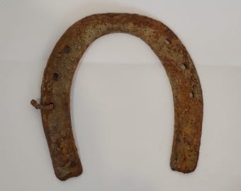 Vintage Rusty Horseshoe – Hand Forged Iron, Lucky Western Decor