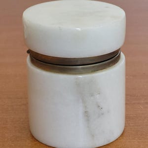 Scatola di marmo vintage - scatola di marmo rotonda - scatola di sigarette - portagioielli - vecchia scatola di marmo - scatola di gingilli - scatola dei ricordi - scatola di gioielli