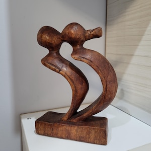 Vintage wooden figurine the lovers - hand carved wooden figure of man woman - couple sculpture - romantic kiss