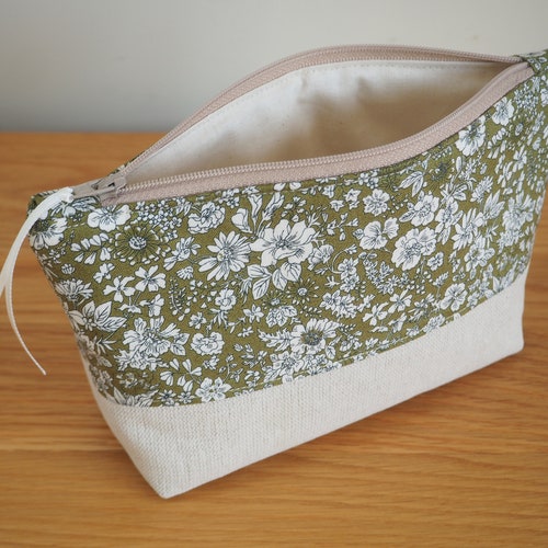 Liberty green floral make-up bag / zip bag / cosmetic bag: Emily Silhouette