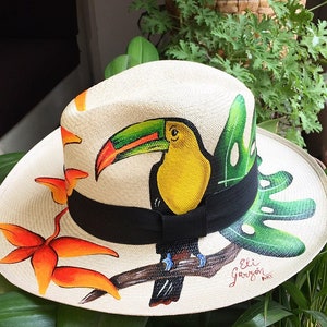 Custom mom gift, Hand painted natural straw hat, Genuine aguadeño style hat, Colombia Handmade, hand painted gift, Iraca palm hat, gift her
