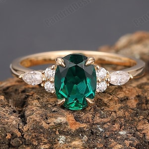 1.5CT 6x8mm Oval Emerald Promise Ring, Green Gemstone Ring, Rose Gold Wedding Ring, Women's Emerald Ring, Emerald Engagement Ring For Her