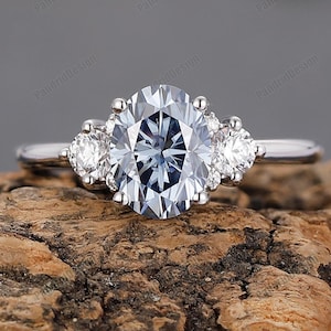 Joyería para mujer, anillo de compromiso ovalado de moissanita azul de 1,5 quilates, anillo de propuesta vintage gris azulado.