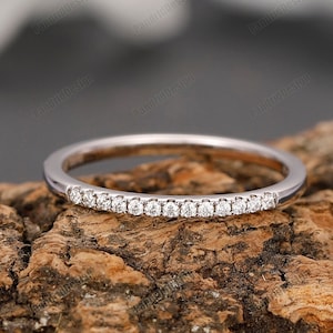 Anel de casamento feminino com 13 pedras de diamante, anel diário com faixa de ouro liso 14K, anel feminino para combinar, anel com diamantes de moissanita Danity