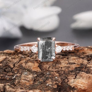Raw Herkimer Diamond Wedding Ring, Gray Diamond Birthstone Women&#39;s Ring, 5x7mm 1.0CT Emerald Cut Salt and Pepper Diamond Anniversary Ring