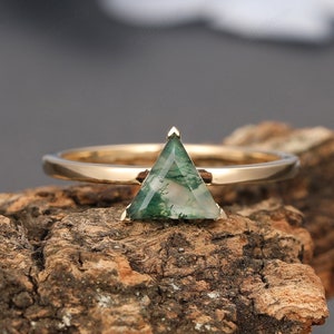 7mm Triangle Cut Natural Moss Agate Rings, Solid 18k Yellow Gold Moss Agate Ring, Triangle Cut Moss Agate Ring, Dainty Green Gemstone Ring