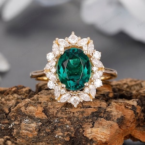 2.5CT Oval Cut Green Emerald Wedding Ring Solid Gold, Delicate Halo Emerald Engagement Ring Promise Ring, May Birsthtone Anniversary Gift