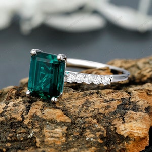 May Birthstone Anniversary Gift For Her 7x9mm Emerald Gold Ring For Women 14K Gold Emerald Cut Engagement Ring Promise Ring for Women&#39;s Gift
