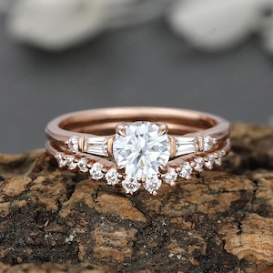 Solid Gold Prong Set Moissanite Diamond Bridal Sets Solid Rose Gold, Vintage 6mm Round Cut Moissanite Simulated Diamond Wedding Rings Set