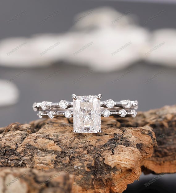 Art Radiant Cut Moissanite Bridal Sets White Gold