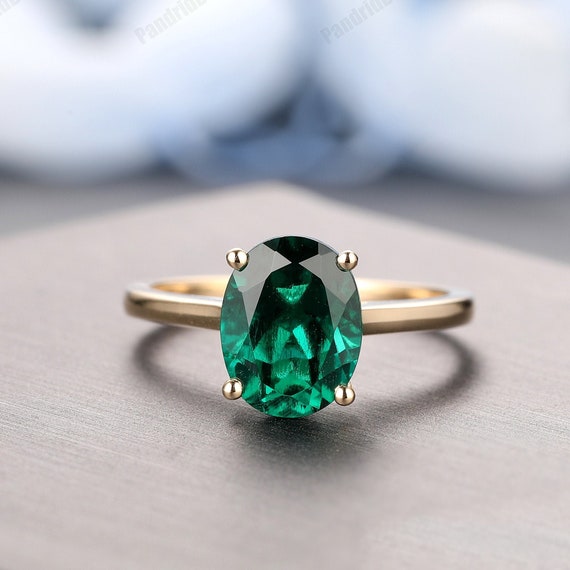 Green Natural Emerald Gemstone Oval 18K Gold Ring., Size: 14 at Rs 35000 in  Mumbai