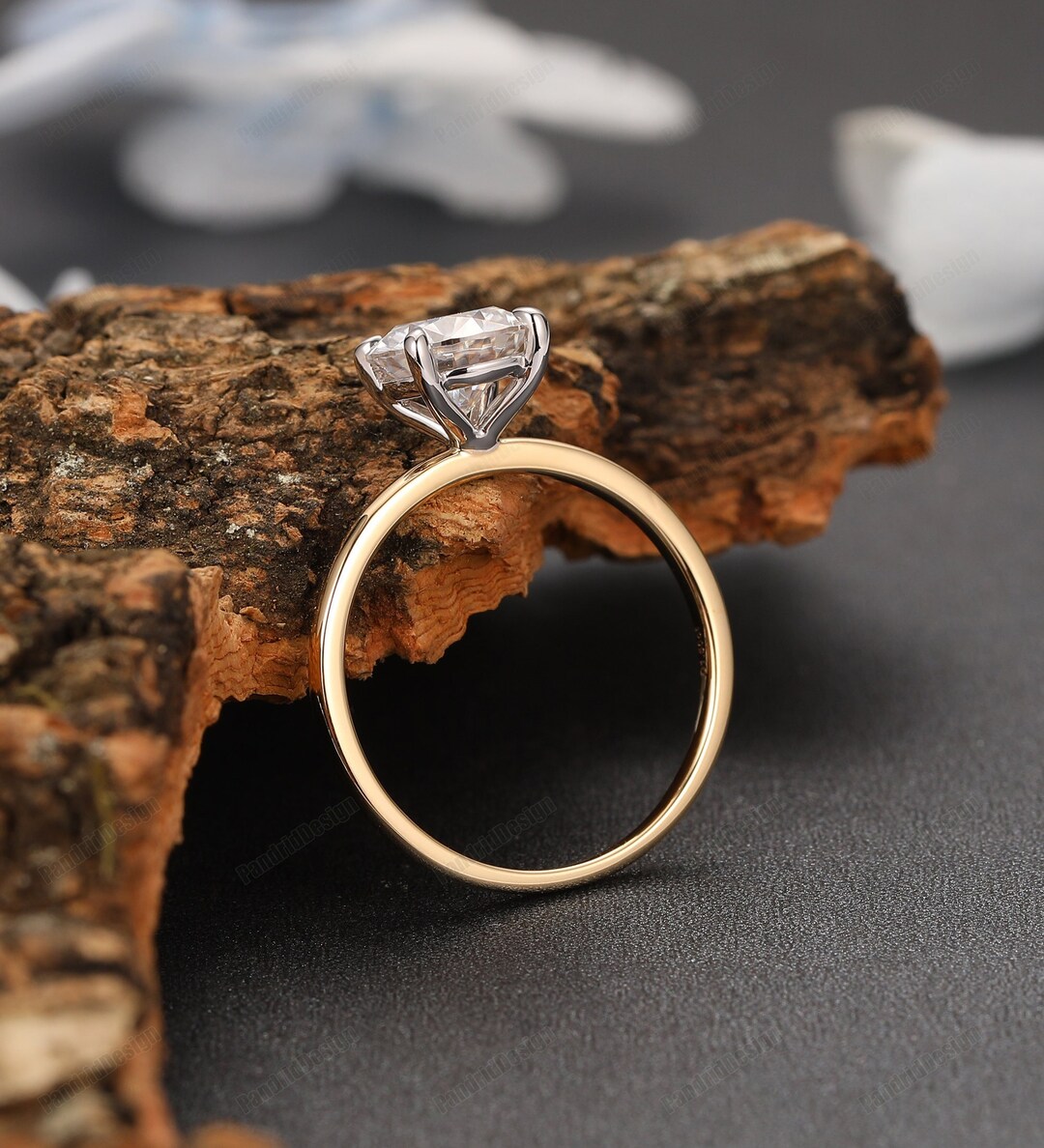 Plain Gold Band Women's Ring, Two Tone Gold 1.5CT Round Cut Moissanite