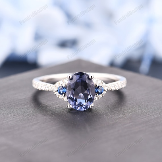 925 Sterling Silver With Genuine Tanzanite Gemstone