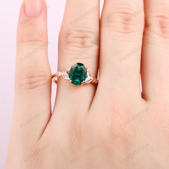 Oval Solitaire Emerald Ring | Jewel of Africa