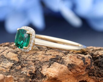 Buy Halo 6mm Cushion Cut Emerald Ring, Vintage Emerald Wedding