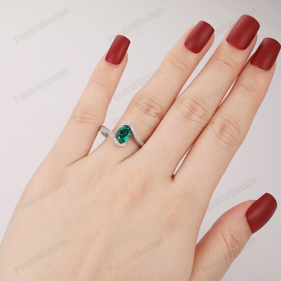 Twist Band 1.5CT Oval Emerald Women's Ring Vintage, Emerald Twist Band 1.5CT Oval Emerald Women's Ring Vintage, Emerald