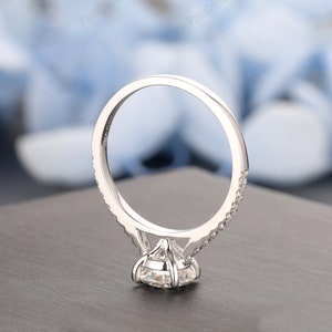 14k Gold Pointed Prongs Moissanite Ring, Round Cut 7mm Simulated Diamond Ring, 18k Gold Moissanite Wedding Ring, Moissanite Ring For Women image 5