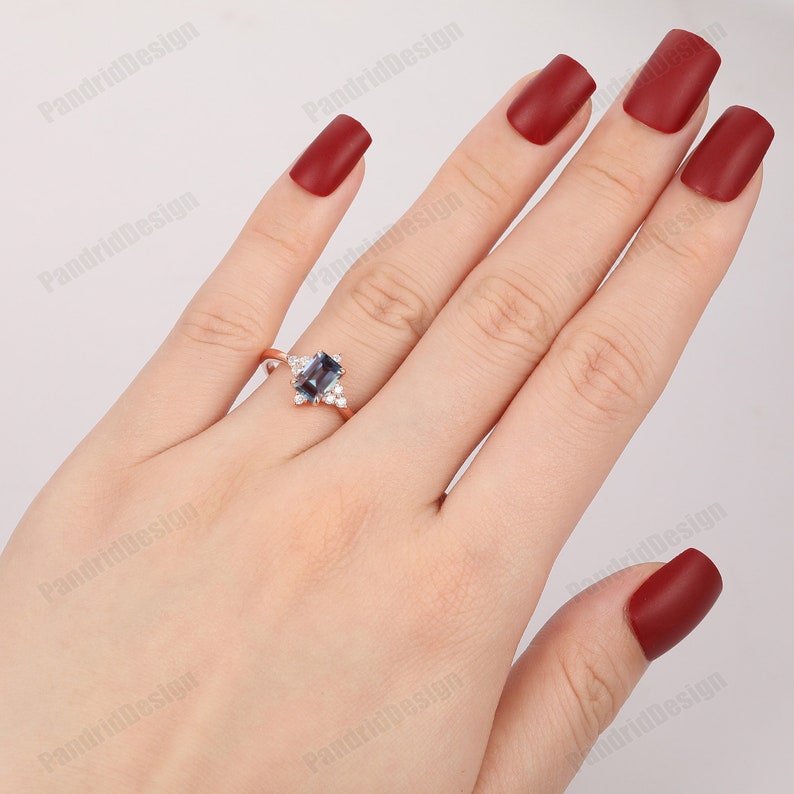 Wedding Anniversary Gift 1.0CT Emerald Cut Alexandrite Promise Ring Alexandrite Ring Rose Gold Color Change Alexandrite Engagement Ring