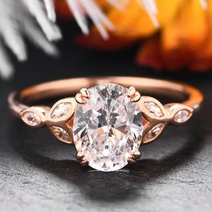 Leaf Oval Moissanite Wedding Rings, Oval Moissanite Bezel Wedding Rings, Oval Cut Moissanite Engagement Ring, Unique Leaf Promise Rings