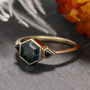 Hexagon Teal Sapphire Triple Stone Wedding Ring Bezel Engagement Ring Promise Ring Women's Day Gift Green Gemstone Family Ring Solid Gold
