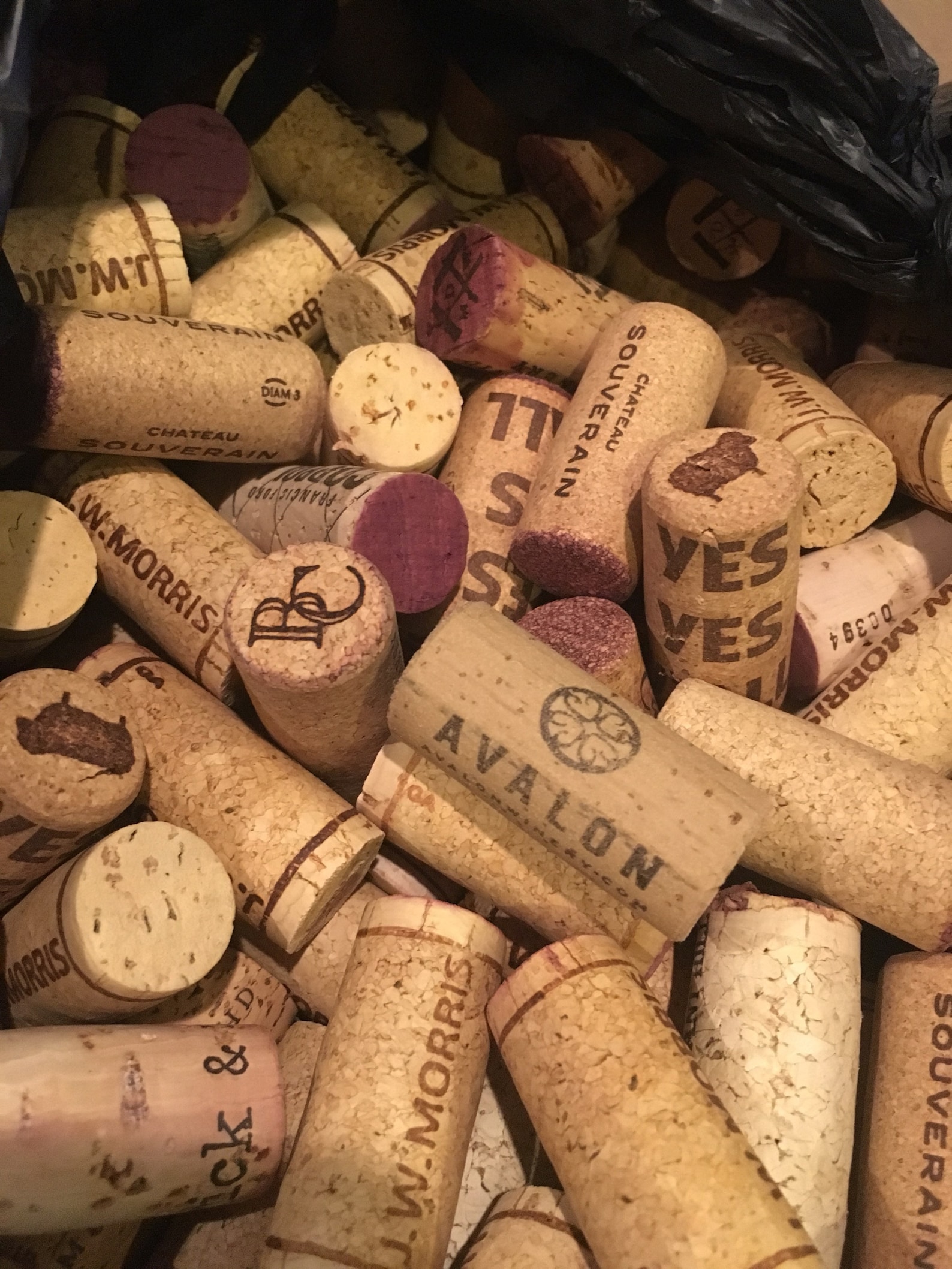 50 WINE CORKS, Used Wine Corks, Recycled Wine Corks, Bulk Wine Corks