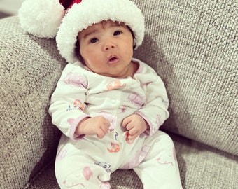 Newborn to 6 months Santa hat