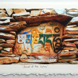 OM MANI PADME hUM (scolpito nella pietra) / Biglietto di auguri fotografico originale / Raccolta fondi / Fotografia artistica