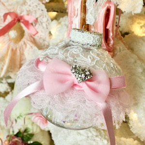 Christmas Shabby Chic Ornaments, Handmade Ornaments, Country Cottage Ornaments, Lace & Pearls, HeartRhinestone, Christmas Gifts, Home Decor