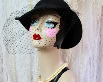 Mid-century Feathered Wool Beret Jack Mcconnell, Lancaster  display picture 1