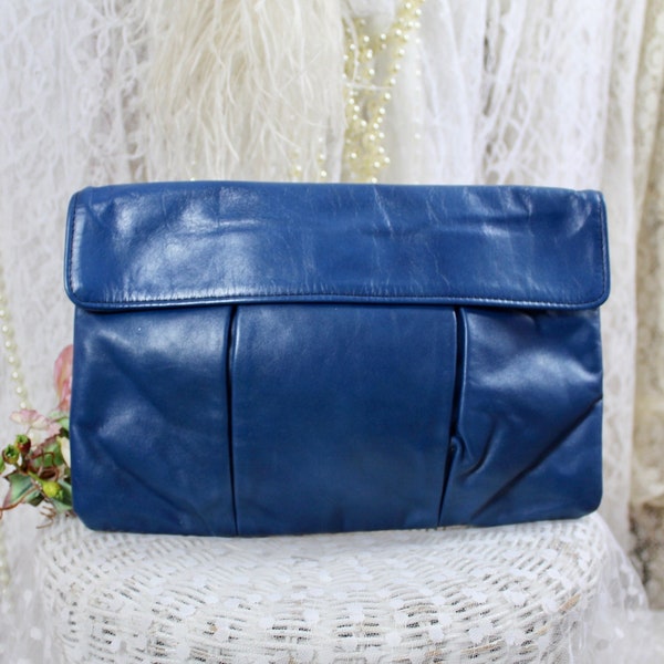 Vintage 70s 80s Letisse Blue Clutch Leather Purse, Flap Closure, Front Snap Clasp Closure, Leather, Lined, Inside Pocket, Vintage Mod Clutch