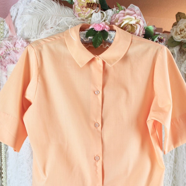 Vintage 60s Peach Blouse by Miss Holly, High Small Collar, Vintage Women Blouses, Secretary Chic Blouses, Poly/Cotton, Size Medium