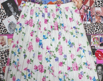 Vintage MaggieBoutique Floral Pleated Skirt,Size  Small Medium