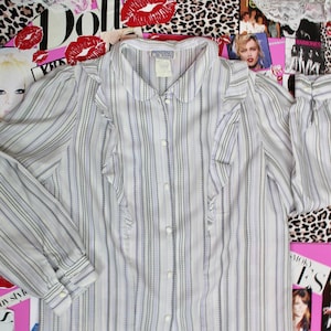 Vintage 80s Abstract Ruffle Blouse, Polyester Button Up Blouse, Collared, Office VTG Blouses, Size M/L