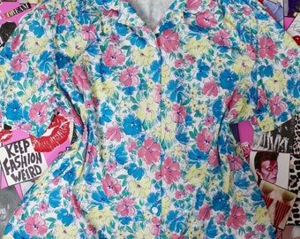 Vintage 70's Floral Short Sleeve Button up Blouse